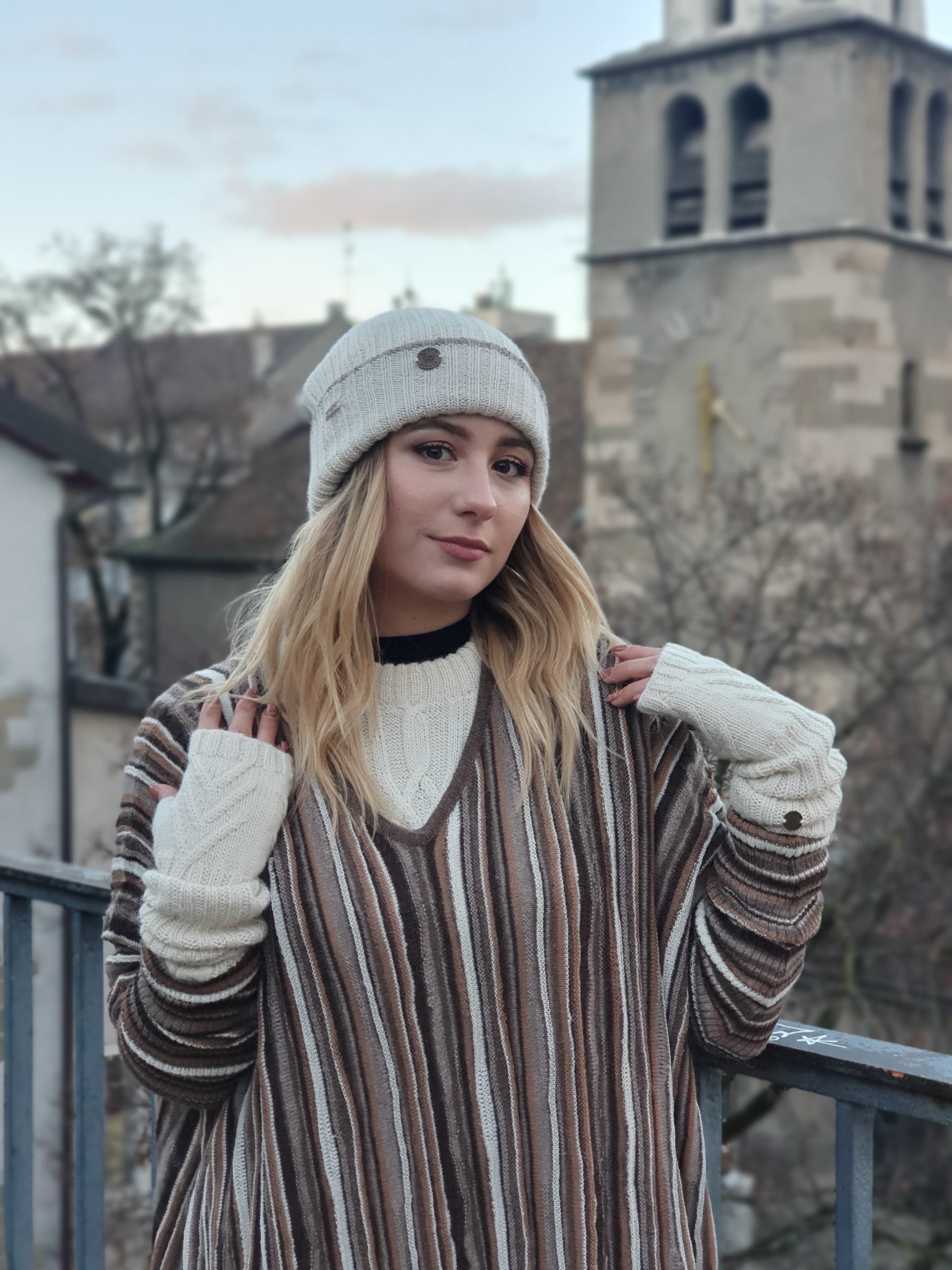 Pull Poncho Brown Beiges - Image 2
