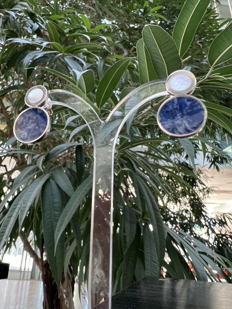 Disks Sodalite & Nacre
