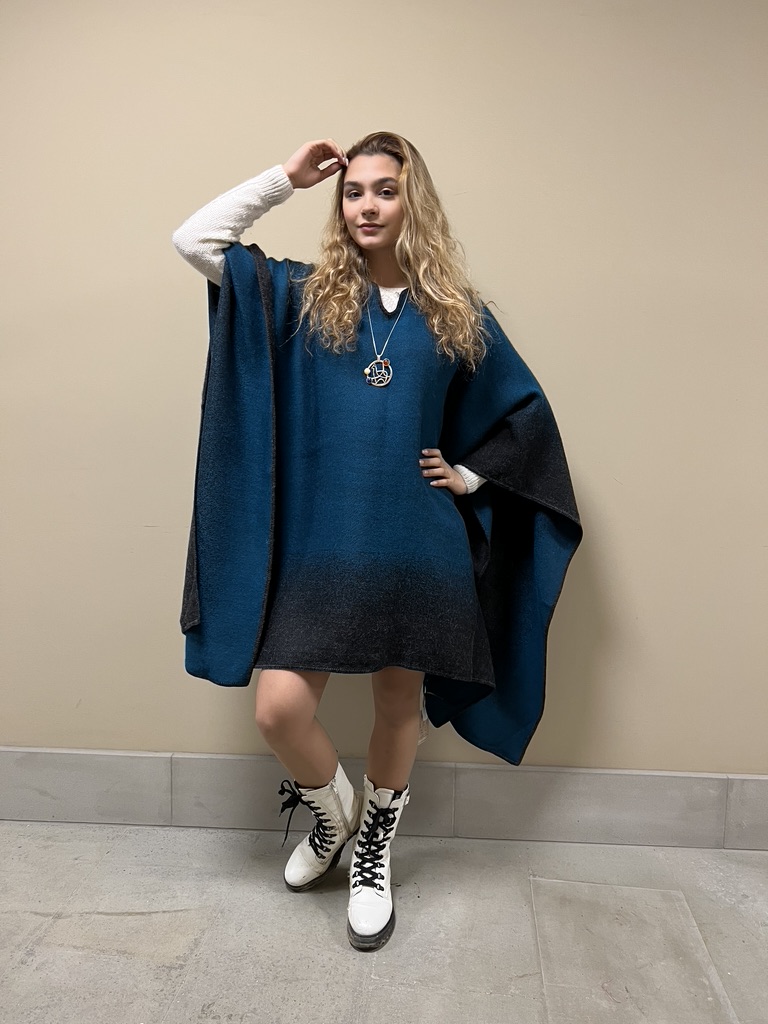 Poncho degrade Turquoise & Black