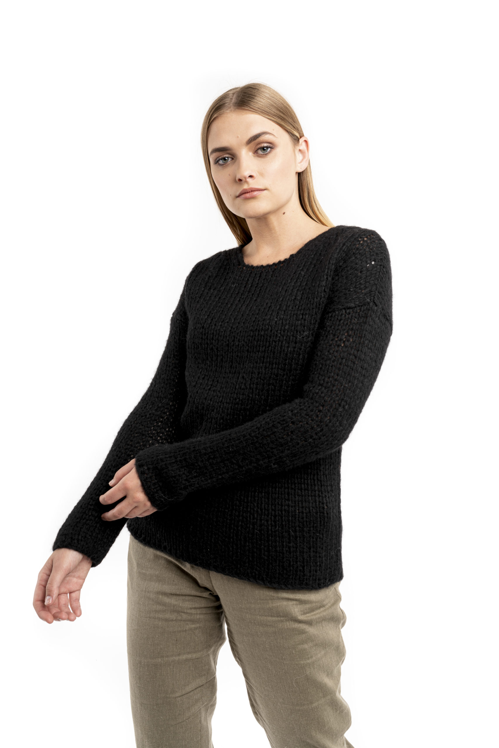 Baby Alpaca Pull Black Andrea