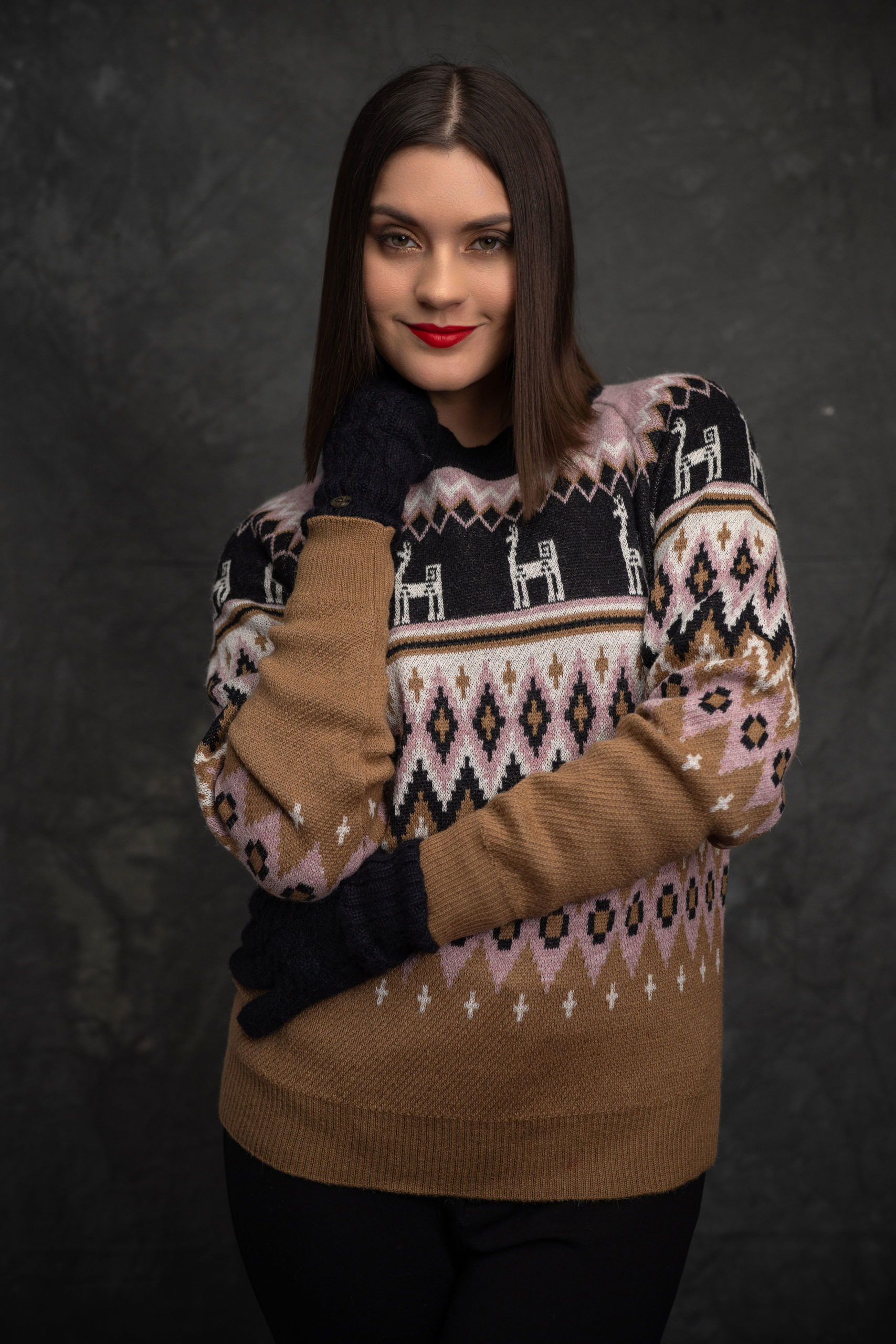 Baby Alpaca Sweater LLAMAS - Image 2