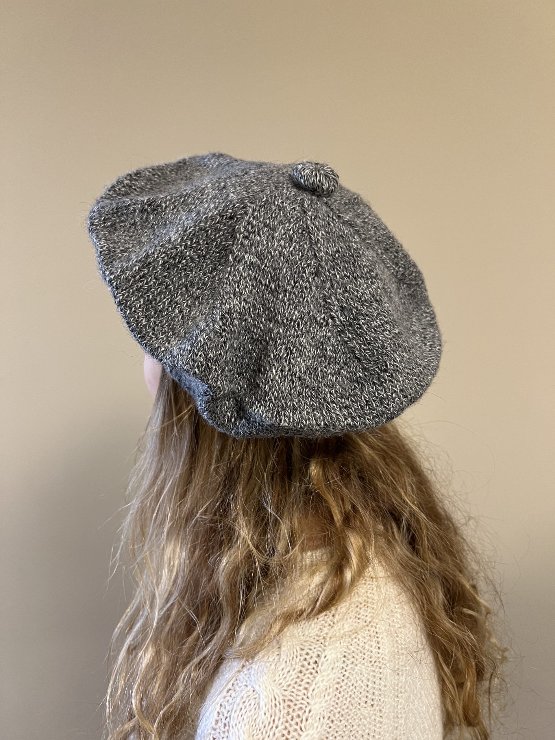 Beanie Painter mix grays - Image 2